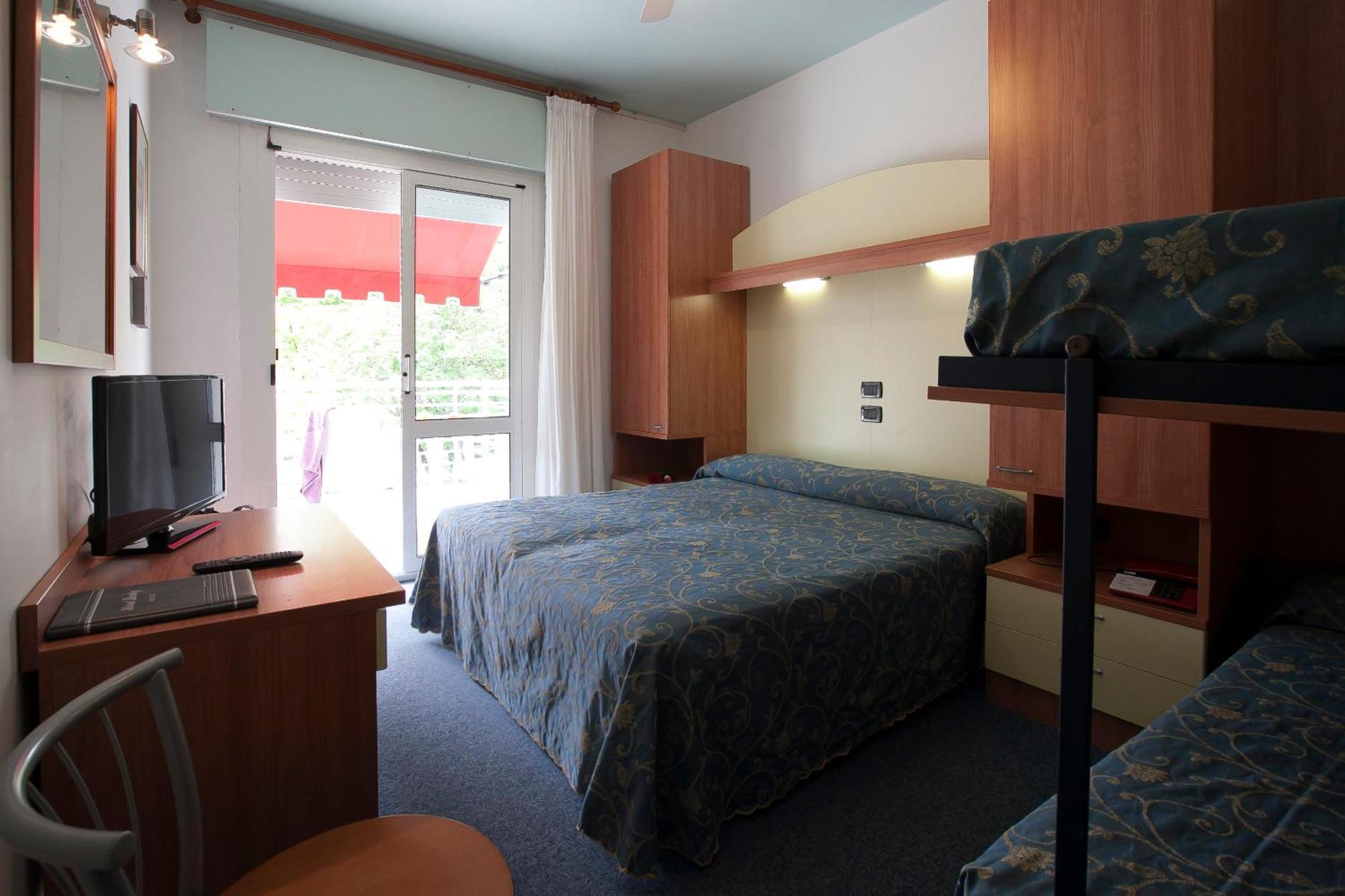 Hotel Derby S Lido di Jesolo Bagian luar foto