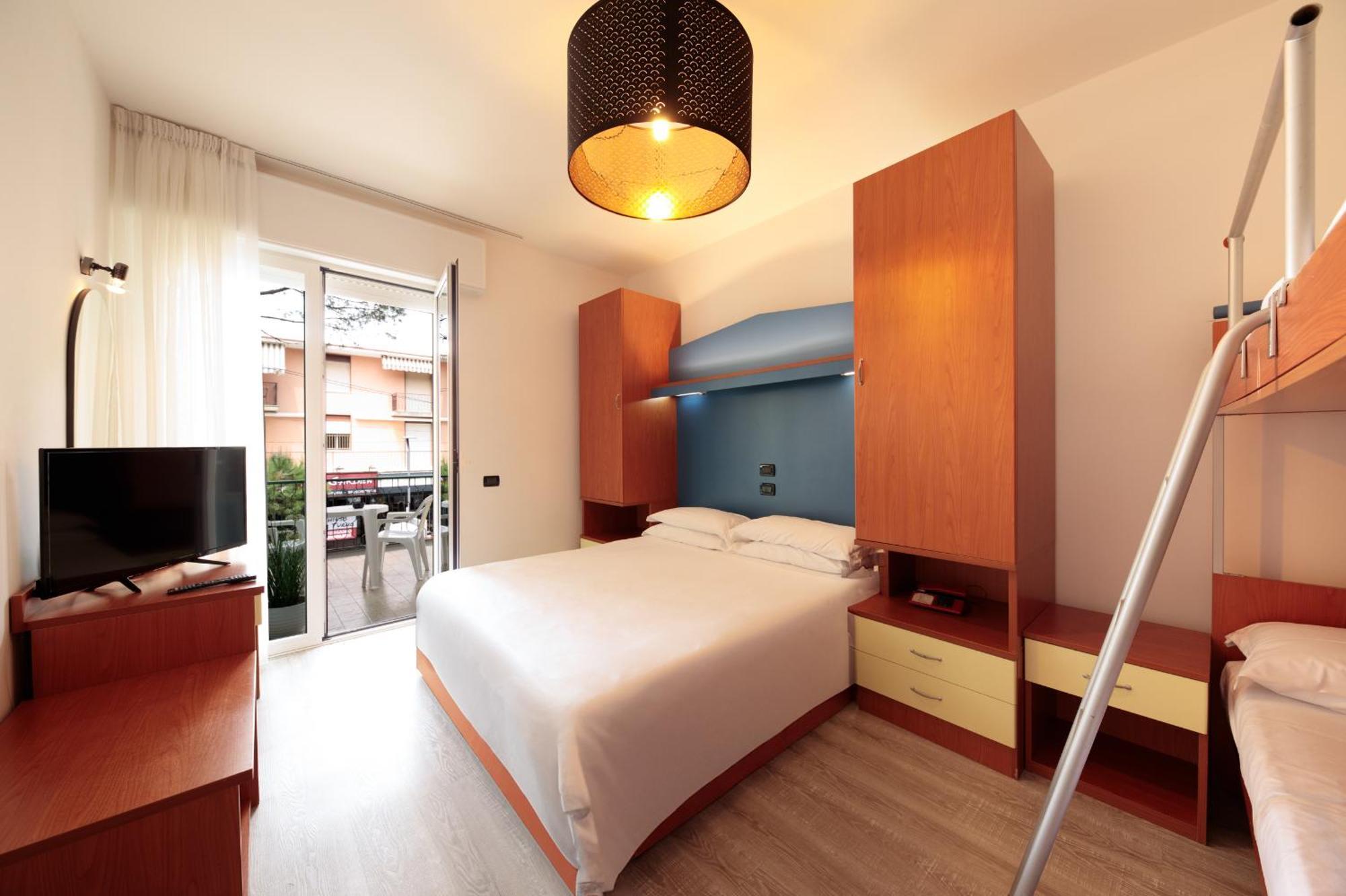 Hotel Derby S Lido di Jesolo Bagian luar foto