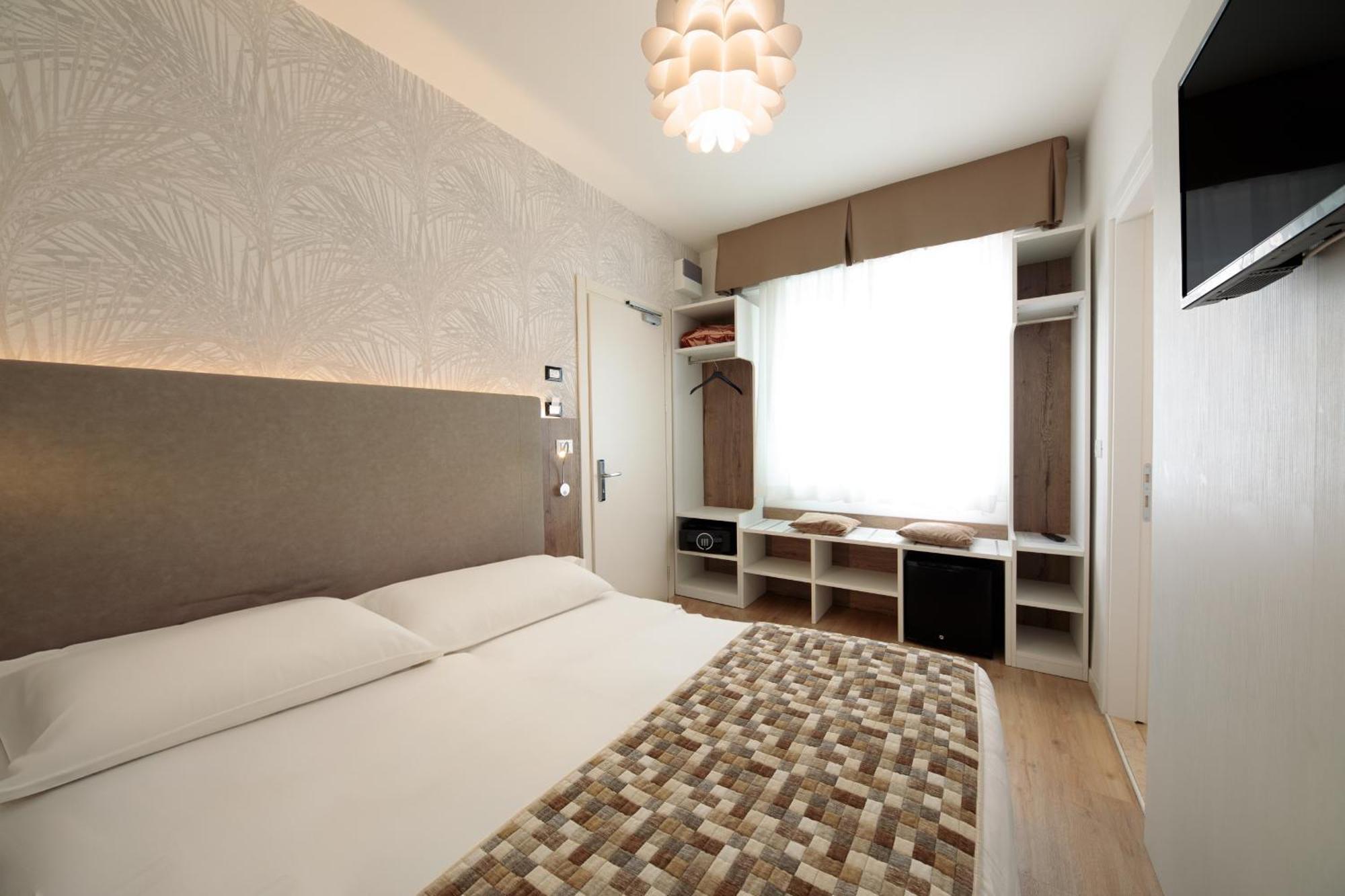 Hotel Derby S Lido di Jesolo Bagian luar foto