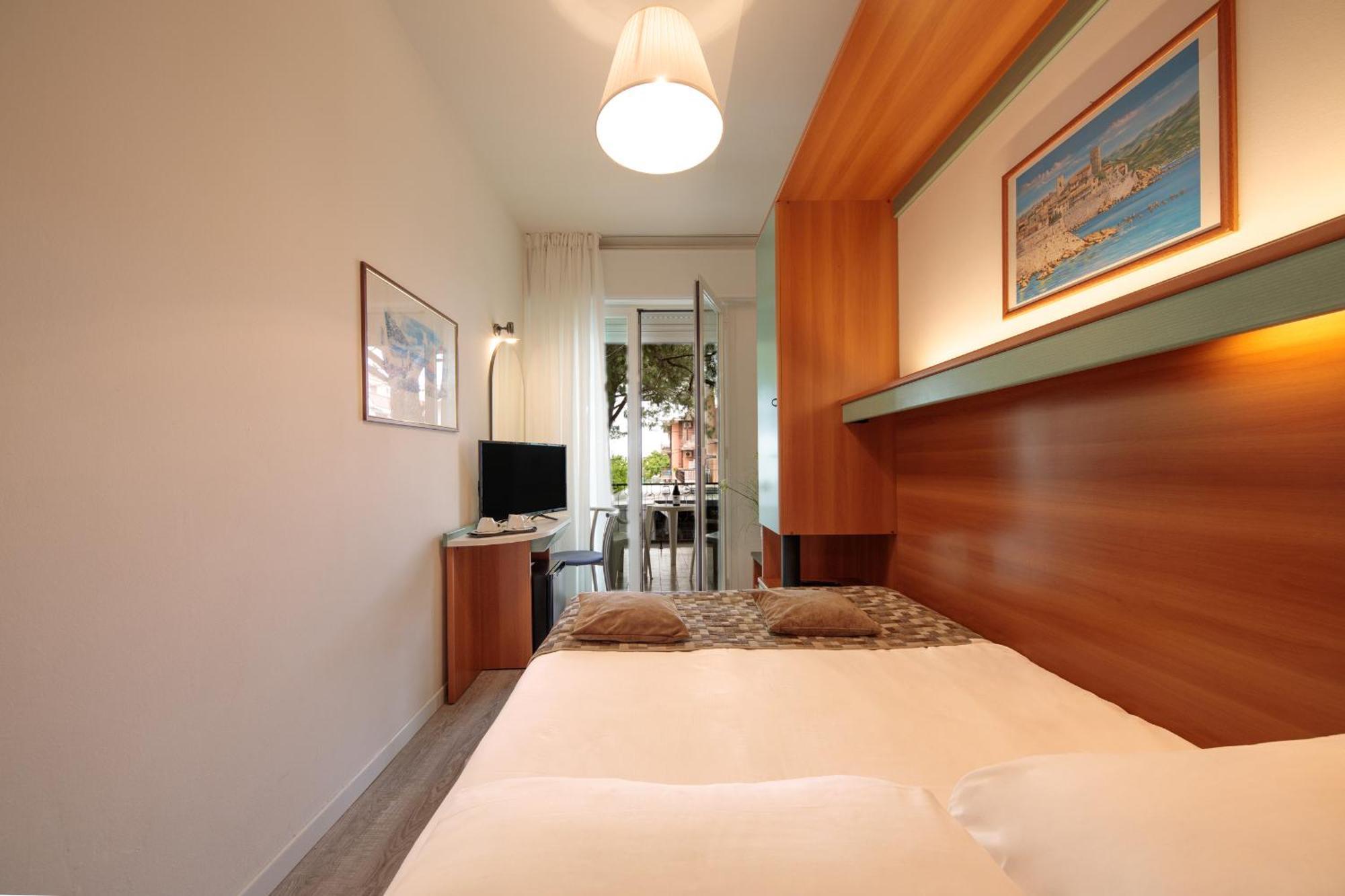 Hotel Derby S Lido di Jesolo Bagian luar foto